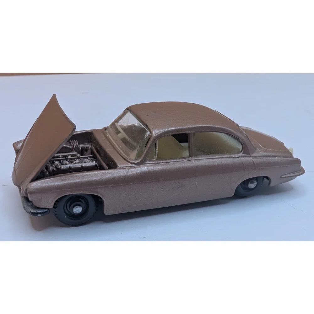 Matchbox Lesney No 28 Mark Ten Jaguar Metallic Brown Diecast Car Original Box